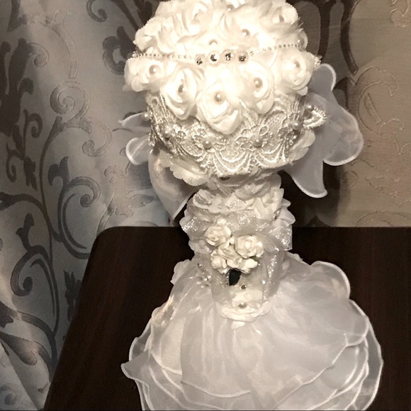 FUN HANDMADE BRIDE AN GROOM WEDDING PROPS - Picture 7 of 8